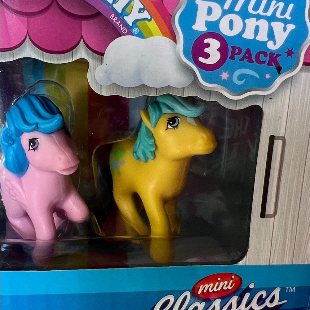 One New My Little Pony Mini Classics 3 Pack from Basic Fun! & Hasbro 2024 - Picture 8 of 9